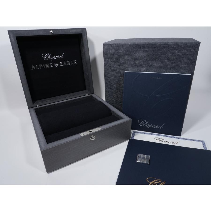 ショパール アルパイン イーグル 41 SHIKKOKU Ref.298600-3021 LUCENT STEEL ブラック文字盤 | ショパール L.U.C | 09