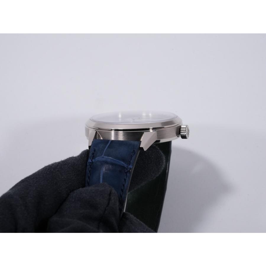 パテックフィリップ アニュアルカレンダー レギュレーター Ref.5235G-001 ホワイトゴールド シルバー文字盤 | PATEK PHILIPPE | 05