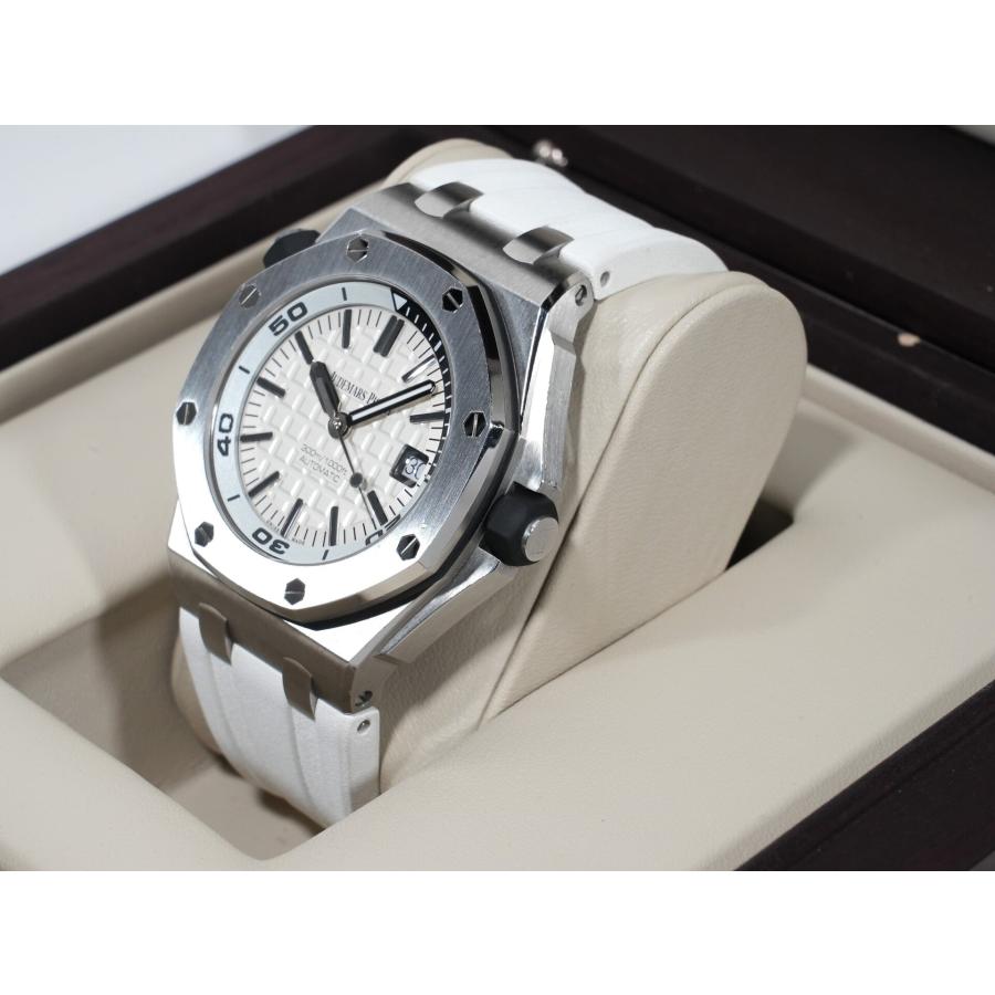 オーデマピゲ ロイヤルオーク オフショア ダイバー Ref.15710ST.OO.A002CA.02 ステンレススチール シルバー（メガタペストリー）文字盤 | AUDEMARS PIGUET | 03