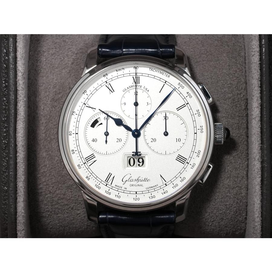 グラスヒュッテオリジナル セネタ クロノグラフ パノラマデイト Ref.1-37-01-02-03-30 プラチナ シルバー文字盤 | GLASHUTTE ORIGINAL | 01