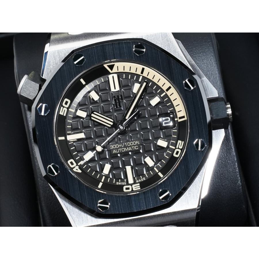 オーデマピゲ ロイヤルオーク オフショア ダイバー Ref.15720CN.OO.A002CA.01 WG ブラック文字盤 | AUDEMARS PIGUET | 02