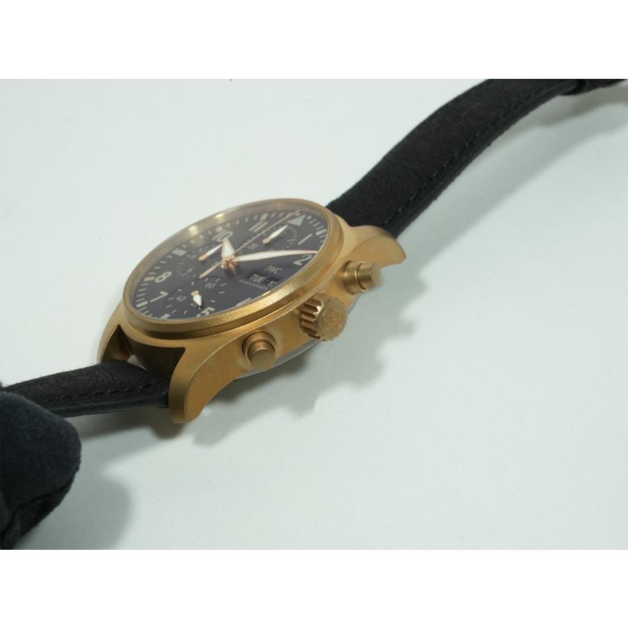 IWC パイロット・ウォッチ・クロノグラフ “10イヤーズ・オブ MR PORTER” Ref.IW387907 Bronze ブラック文字盤 | IWC SCHAFFHAUSEN | 03