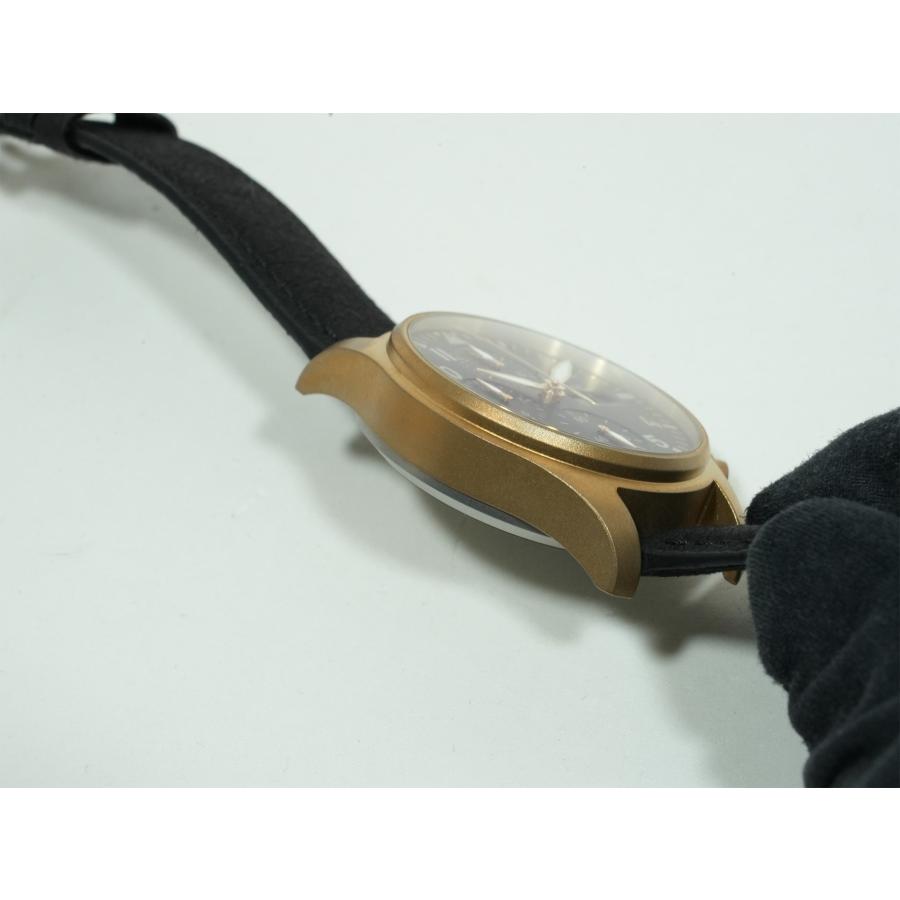 IWC パイロット・ウォッチ・クロノグラフ “10イヤーズ・オブ MR PORTER” Ref.IW387907 Bronze ブラック文字盤 | IWC SCHAFFHAUSEN | 04