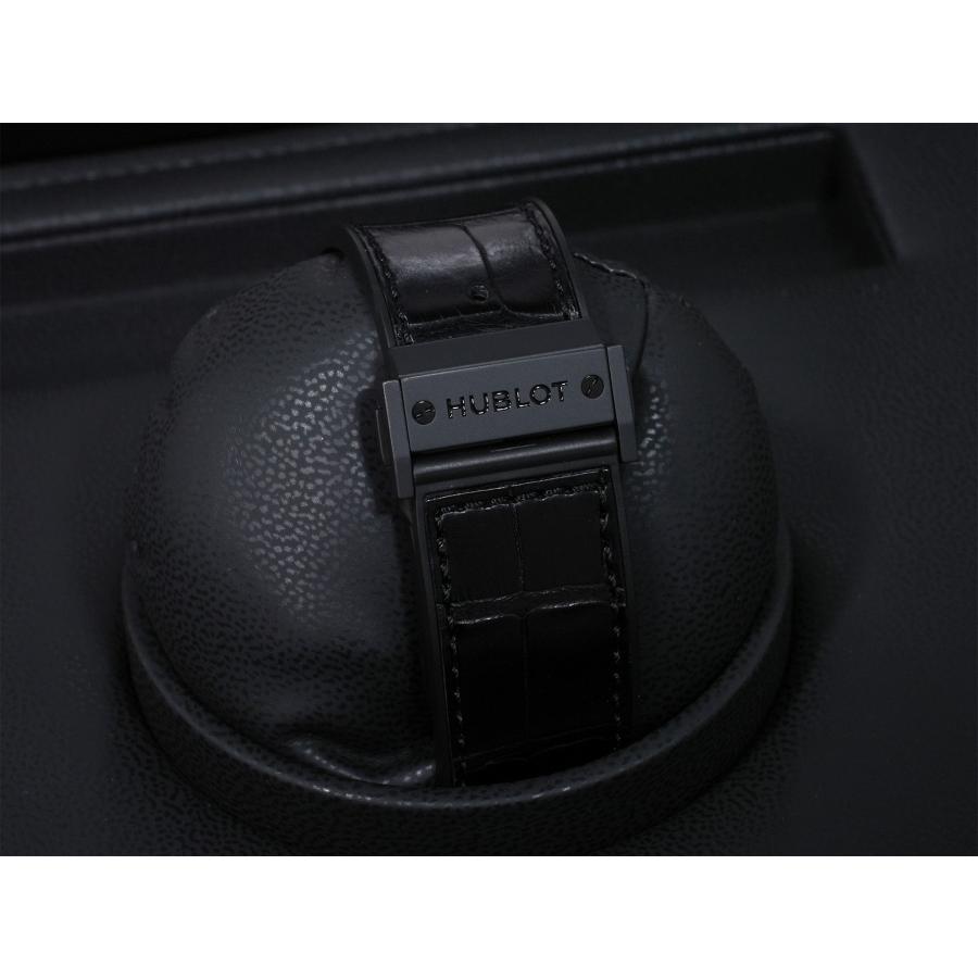 ウブロ クラシックフュージョン トゥールビヨン Ref.504.QX.0110.LR カーボン スケルトン文字盤 | HUBLOT | 06