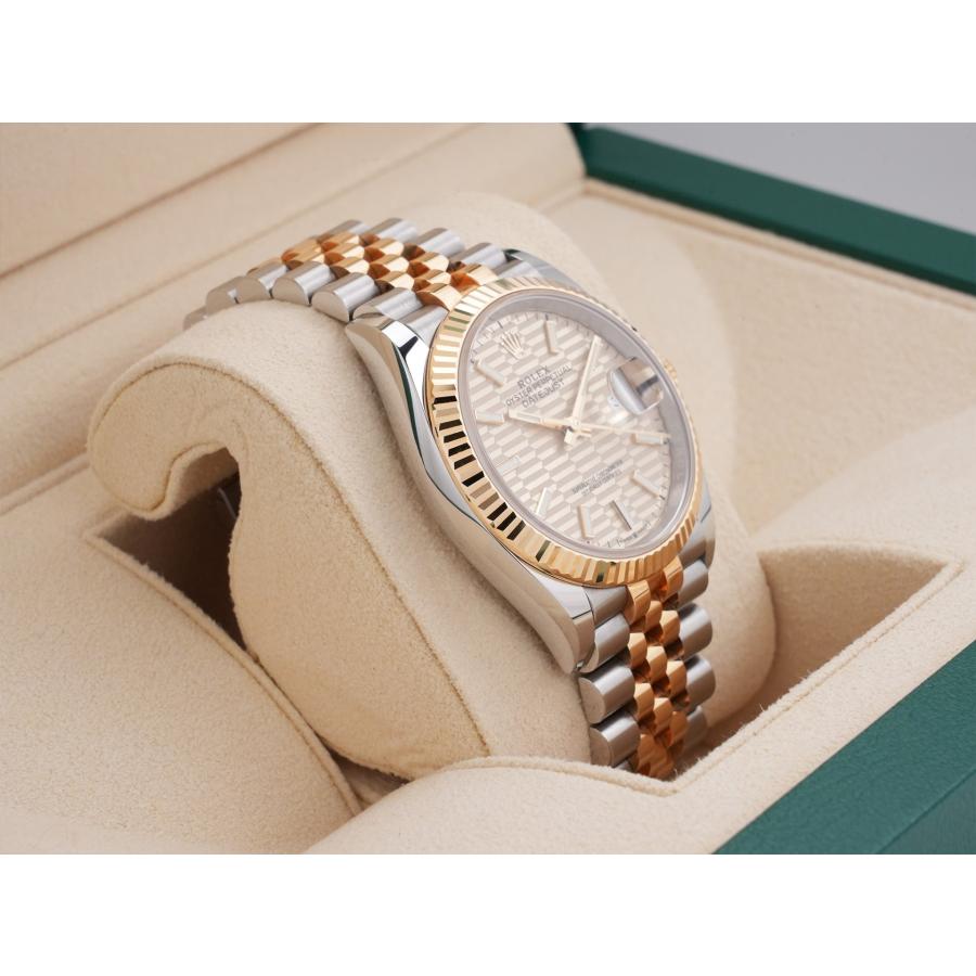 ロレックス デイトジャスト36 Ref.126233 ステンレススチール/イエローゴールド シャンパンフルーテッドモチーフ文字盤 | デイトジャスト | 04