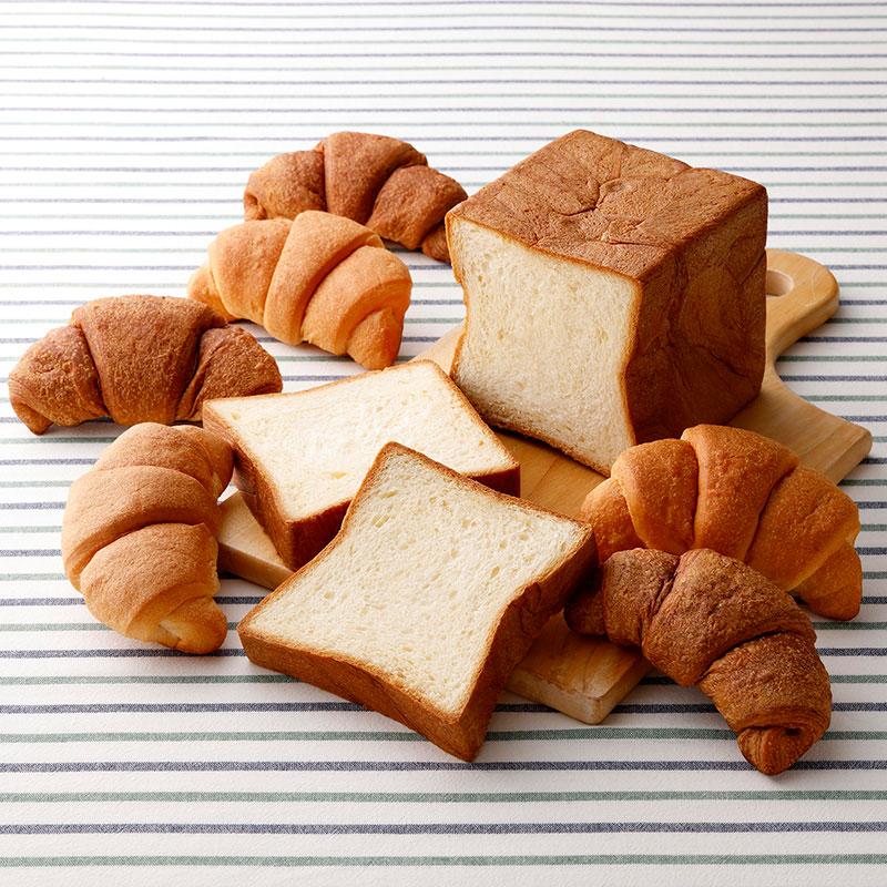 シンプルな食事パンセット 予約限定 ロングライフパン コモパン 食パン 長期保存パン 非常食 常温 保存 コモ お歳暮 ぱん ギフト | 