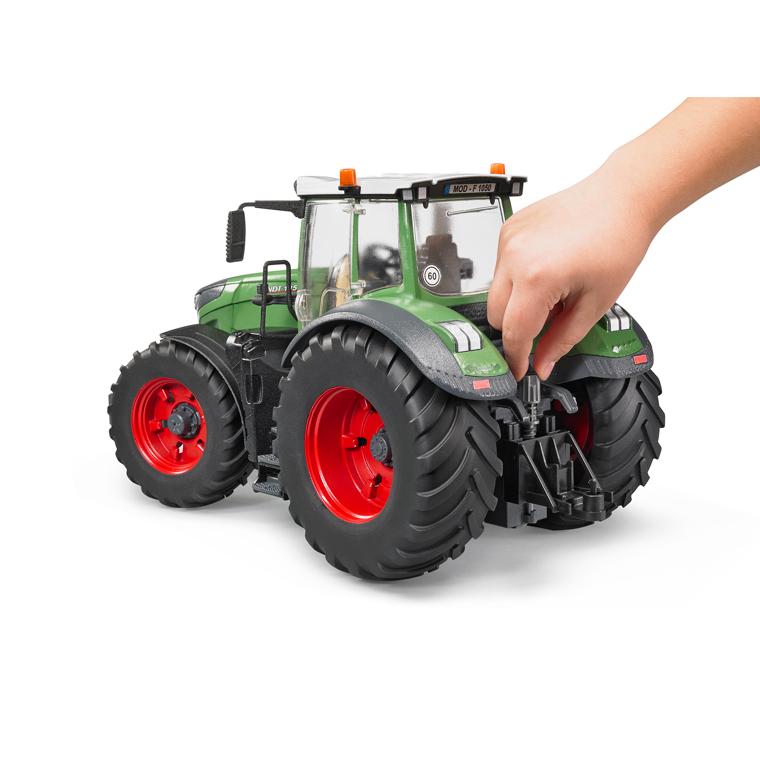 Bruder ブルーダー 正規輸入品 ドイツ Fendt 1050 Varioトラクター 04040 1/16 フェント ミニカー ごっこ遊び おうち時間 外遊び 子供の画像