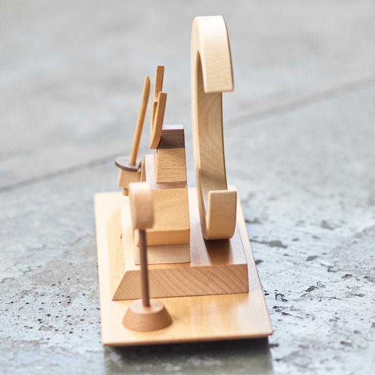 ニチガン WOODEN DECORATION「将」｜端午の節句 子どもの日 兜｜木製雑貨 木製デコレーション インテリア｜プレゼント｜男の子 初節句 出産祝い お祝いの画像