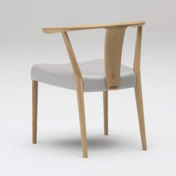 カリモク家具（KARIMOKU FURNITURE） CW4600 CW4610 V I 肘付食堂椅子