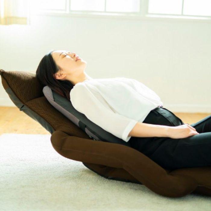 赤い卵型マッサージ器 ユビタマゴ3 シャイニーピンク 卵型 美顔ローラー コンパクト