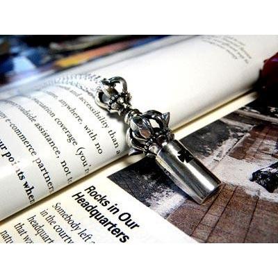 週末限定セール【新品】S&A ペンダントトップ 蜂　シルバー　保証書付　匿名 精度は抜群の笛【S&A】ドージェヘッドホイッスル【Sサイズ】S&A