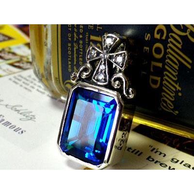 シルバー925値下げ！！S&A  ペンダントヘッド　ブルージルコニア 豪華ジュエリー仕様【S&A】ジルコニアクロストップPt【ブルー