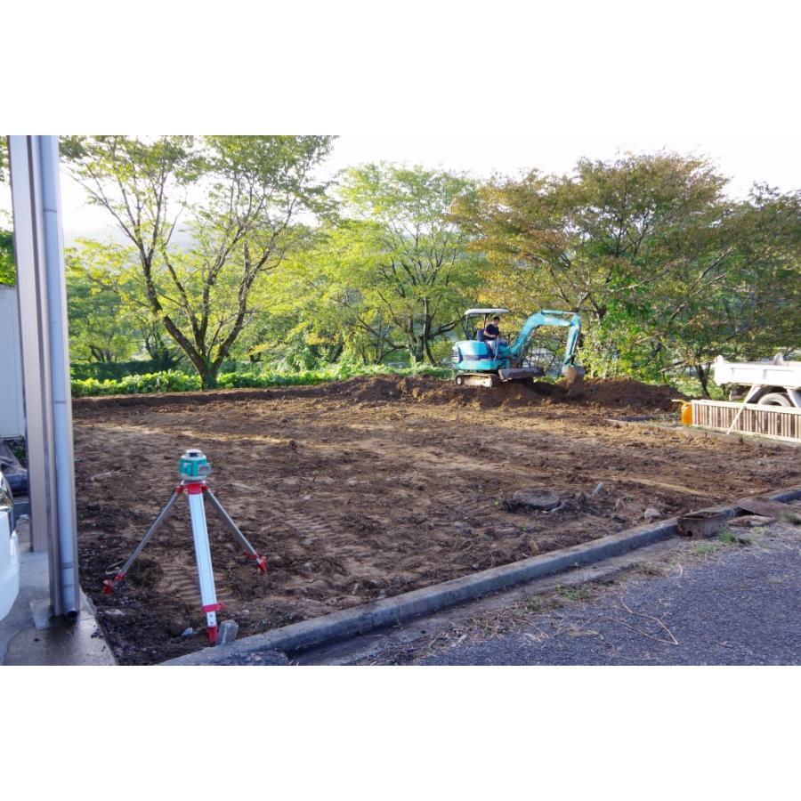 瓦チップ 砂利 庭石 鉢底石 ガーデニング ２５ｋｇ「越前赤瓦」「銀鼠（ぎんねず）」ミックス |  | 05