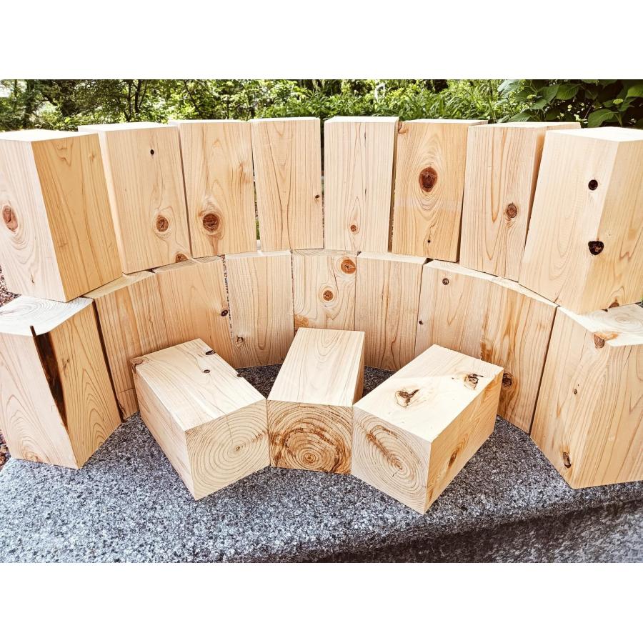 国産檜(ひのき)角材 105mm × 105mm × 200mm 20本セット 薪 着火剤 焚き火 キャンプファイヤー 木彫り 入浴剤 薪ストーブ 彫刻 |  | 04