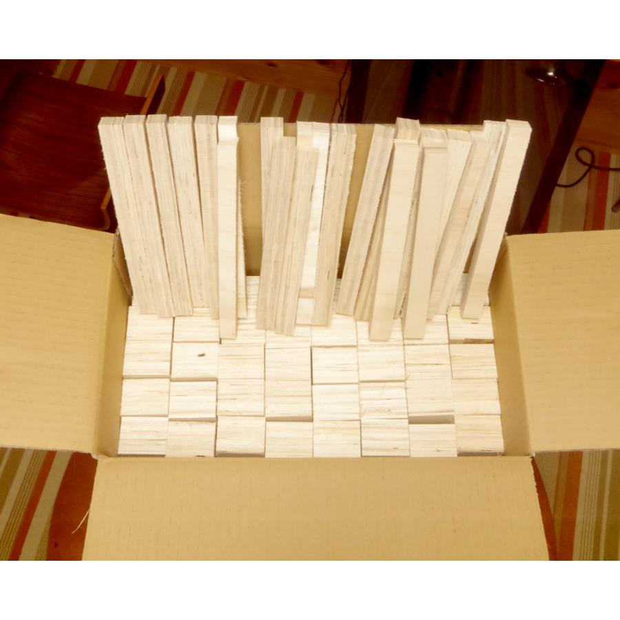 薪 ４０本 ２２kg 焚火 キャンプファイヤー アウトドア燃料 BBQ バーベキュー ソロキャンプ |  | 09