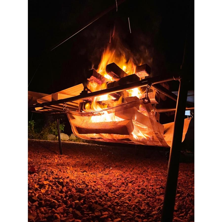 薪 ４０本 ２２kg 焚火 キャンプファイヤー アウトドア燃料 BBQ バーベキュー ソロキャンプ |  | 19