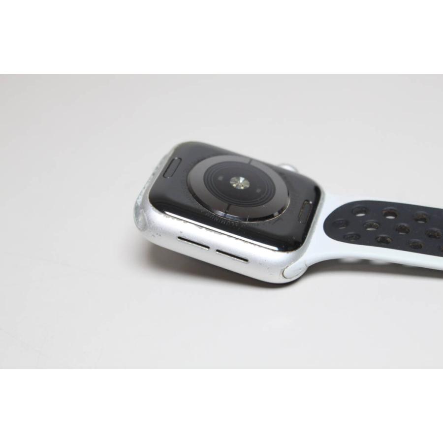 現状品】Apple Watch Nike Series 4/GPS+セルラー/40mm/A2007〈MTX62J 
