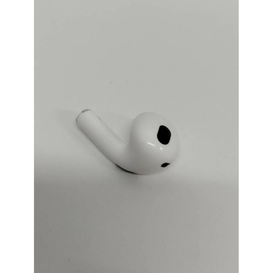 Apple AirPods 第3世代 A2565 本体のみ／動作良好・使用感あり Apple AirPods 第3世代 A2565 本体のみ／動作良好・使用感あり
