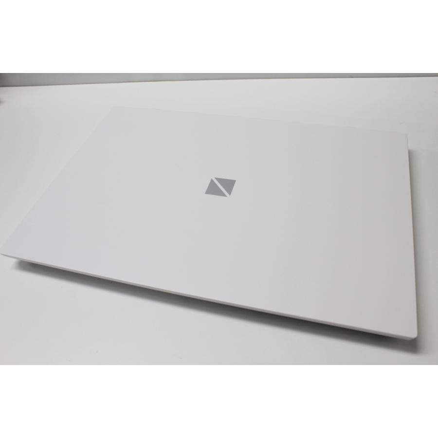 NEC PC-N1575/GAW中古美品 Amazon.co.jp: PC-N1570GAW LAVIE N15 15.6型 Core i7/16GB/256GB/Off