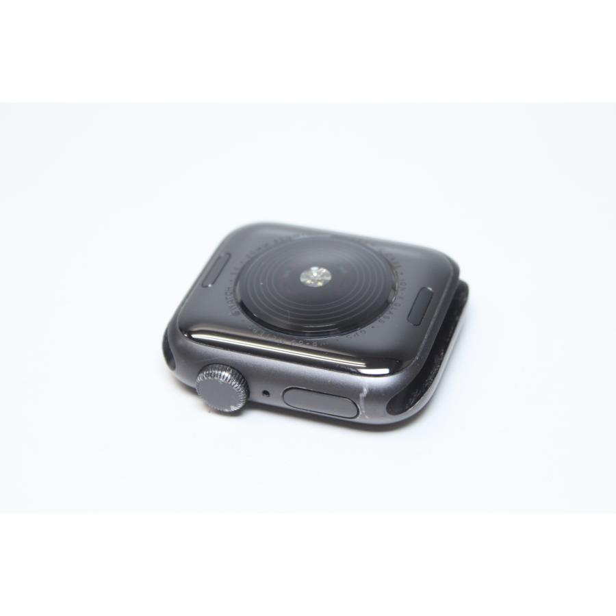 Apple Watch SE 第1世代/GPS/40mm/A2351/スペースグレー〈MKQ13J/A〉 (4) Apple Watch SE 第1世代/GPS/40mm/A2351/スペースグレー〈MYE02J/A