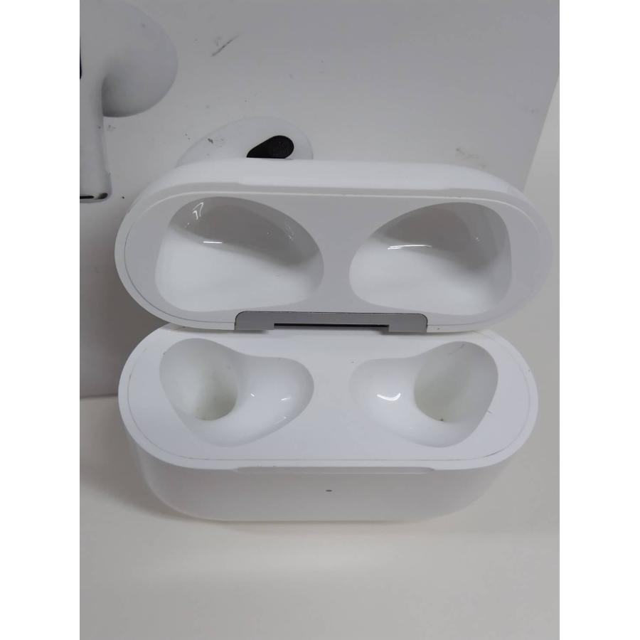 Apple Airpods (第3世代) MME73J/A充電ケース 正規品】Apple AirPods 第3世代/A2566/充電ケースのみ！〈MME73J/A