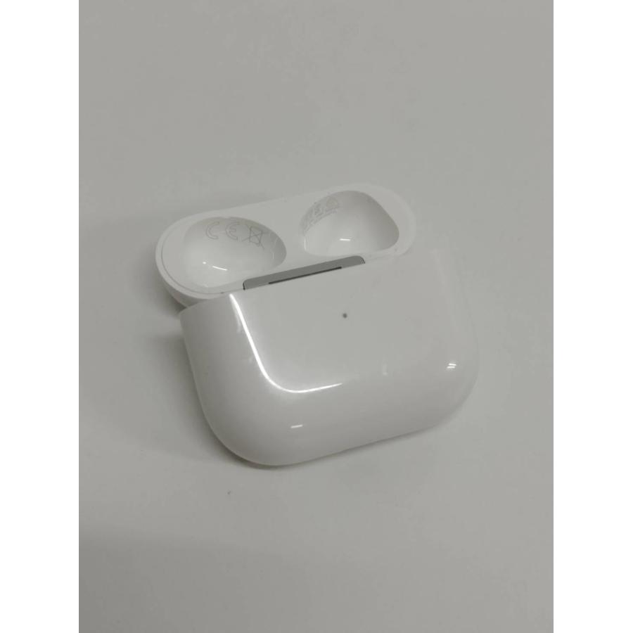 良品】Apple AirPods 第3世代/A2566/充電ケースのみ！（正規品）(3