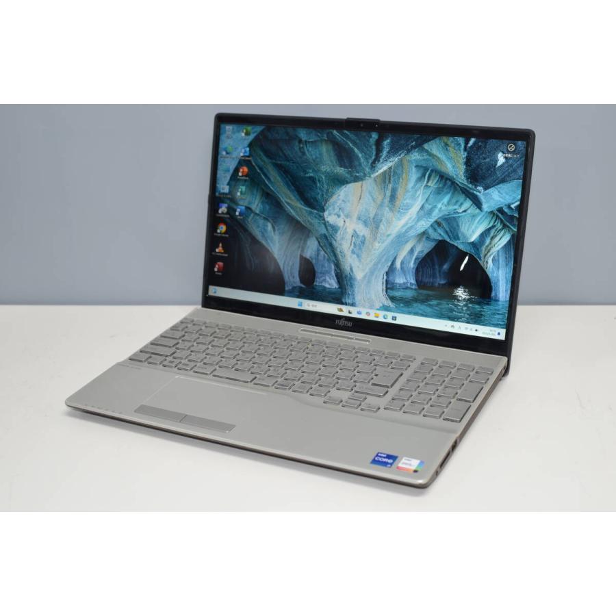 中古良品ノートパソコン 富士通 AH53/A3 Windows11+office 爆速SSD512GB core i7-6700HQ/メモリ8GB/15.6インチ/WEBカメラ/無線/ブルーレイ 中古ノートパソコン 富士通 AH53/E3 Windows11+office 爆速SSD512GB