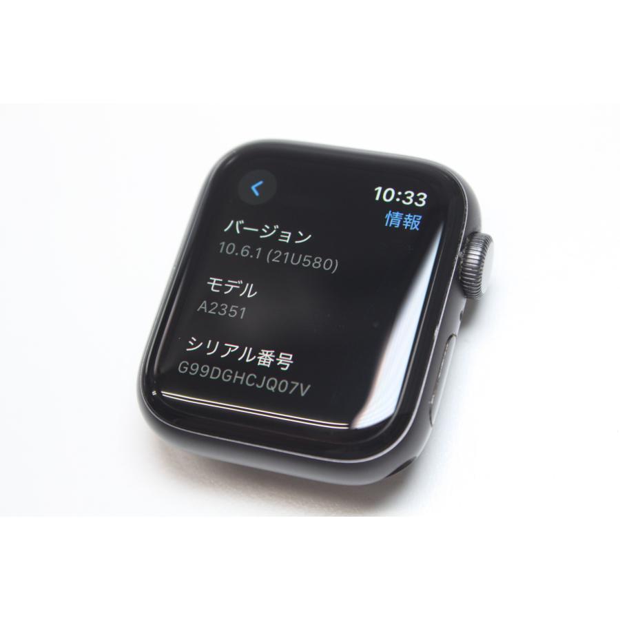 Apple Watch SE（第1世代）GPS/40mm/A2351〈MYE02J/A〉(5) : 中古