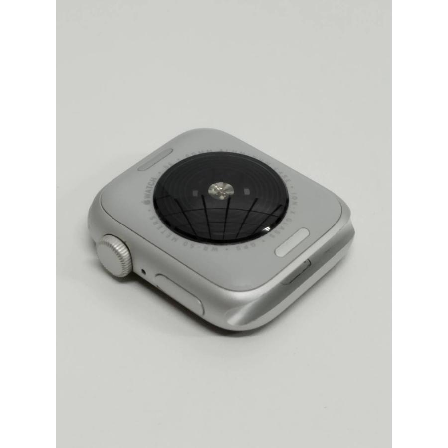 Apple Watch SE 第2世代/GPS/40mm/A2722/シルバー〈MNL93J/A〉 : 中古