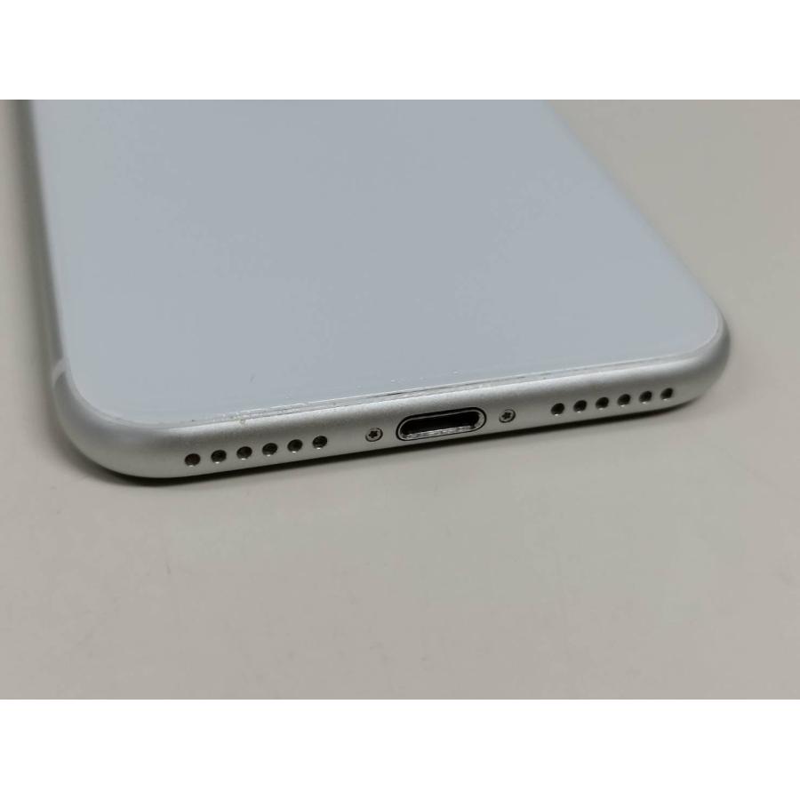 【SIMフリー】iPhone SE 第2世代/A2296/64GB/ホワイト〈MX9T2J/A〉(3) |  | 06
