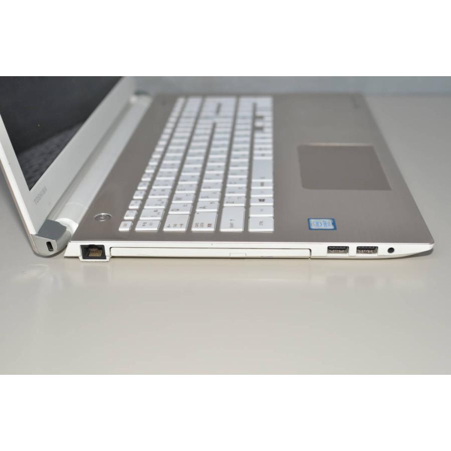 爆速SSD500GB 東芝T65/CG core i7-7500U/メモリ8GB 爆速SSD500GB 東芝T65/CG core i7-7500U/メモリ8GB
