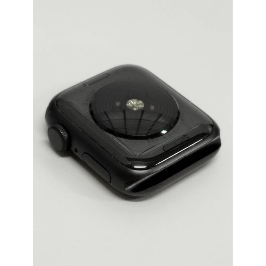 Apple Watch SE 第1世代/GPS/40mm/A2351/スペースグレー〈MKQ13B/A 