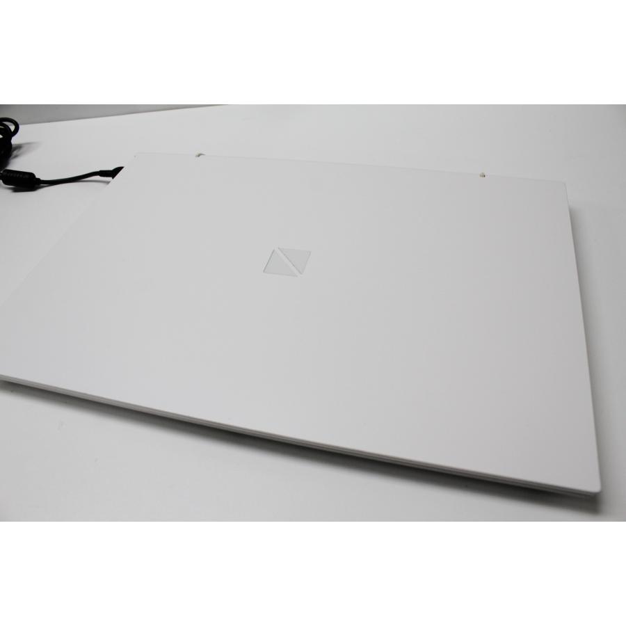 中古ノートPC】NEC〈LAVIE N15 N1576/EAW-J〉Intel Core i7/SSD1TB 
