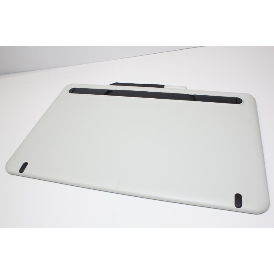 Wacom One 13.3インチ 液晶ペンタブレット 中古品 Wacom(ワコム) 13.3インチ 液タブOne 液晶ペンタブレット - メルカリ