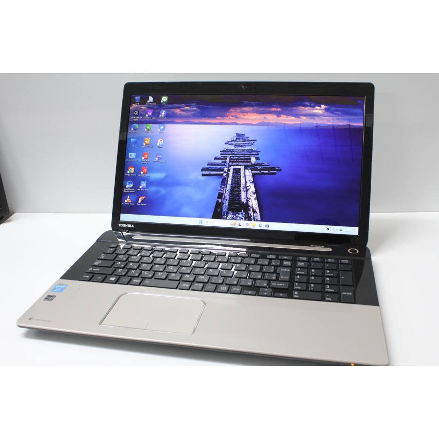 中古ノートPC】東芝〈dynabook Satellite T67/55M〉Intel Core i7