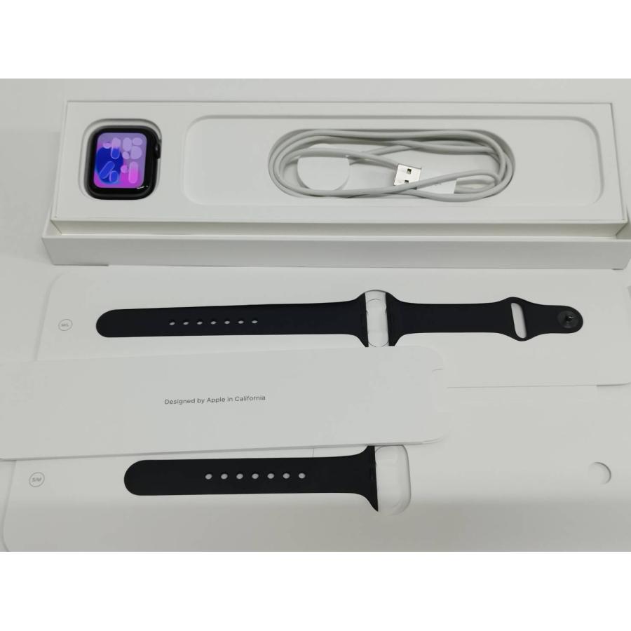 Apple Watch Series 6/GPS/40mm/A2291/スペースグレー〈MG133J/A〉 (3 