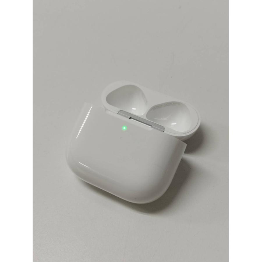良品】Apple AirPods 第4世代/A3058/充電ケースのみ！（正規品 