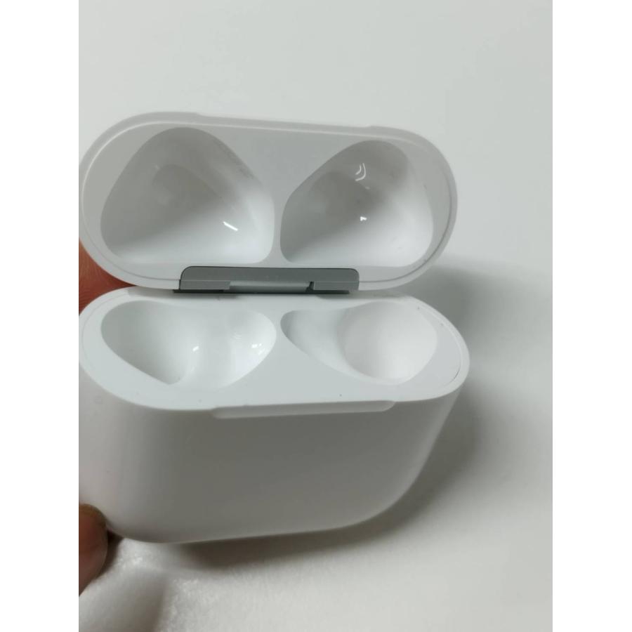 Apple AirPods（第4世代）標準モデル A3058 美品 良品】Apple AirPods 第4世代/A3058/充電ケースのみ！（正規品