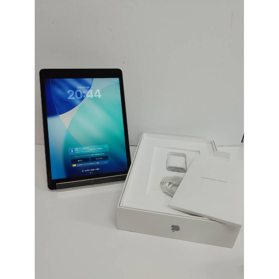 良品】iPad 第9世代/Wi-Fi/10.2インチ/A2602/64GB〈FK2L3J/A