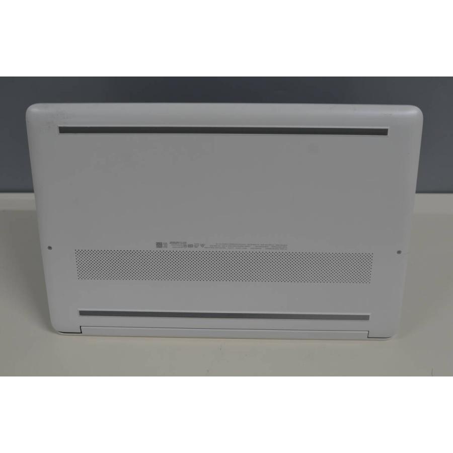 中古良品ノートパソコン HP Laptop 15s-fq5130TU Windows11 core i7 