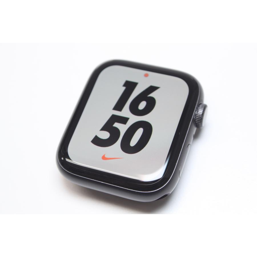 Apple Watch - Apple Watch Nike SE（第1世代）GPS/44mm/A2352⑤ Apple Watch Nike SE GPS 44mm Space Gray Aluminum Case