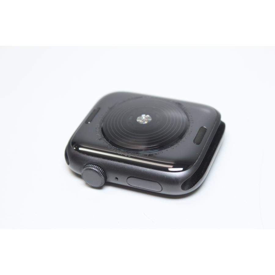 Apple Watch Nike SE 第1世代/GPS/44mm/A2352/シルバー〈MKQ73J/A〉 ヨドバシ.com - アップル Apple Apple Watch Nike SE（GPSモデル
