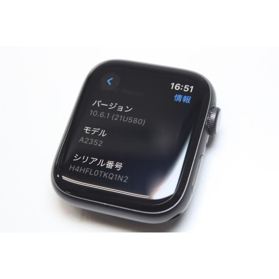 Apple Watch Nike SE（第1世代）GPS/44mm/A2352〈MYYK2J/A〉(6) : 中古