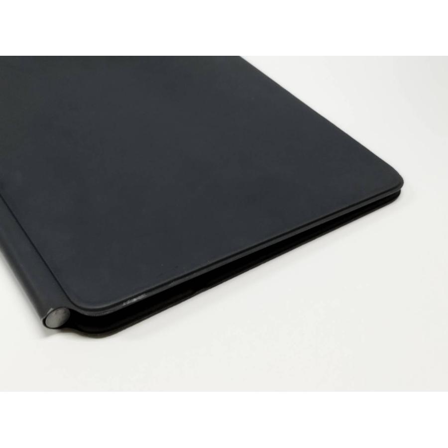 〈美品〉Apple Magic Keyboard MXQT2J/A A2261 Apple 11インチiPad Pro(第2世代)用 Magic Keyboard 日本語(JIS