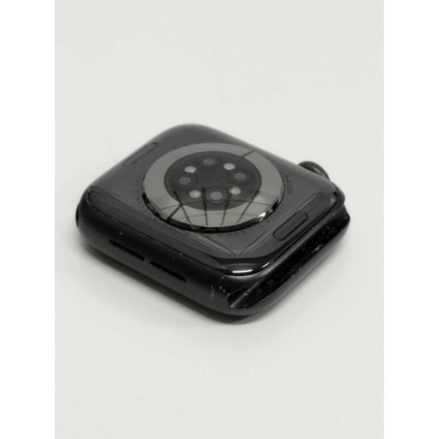 Apple Watch Series 6/GPS/40mm/A2291/スペースグレー〈MG133J/A