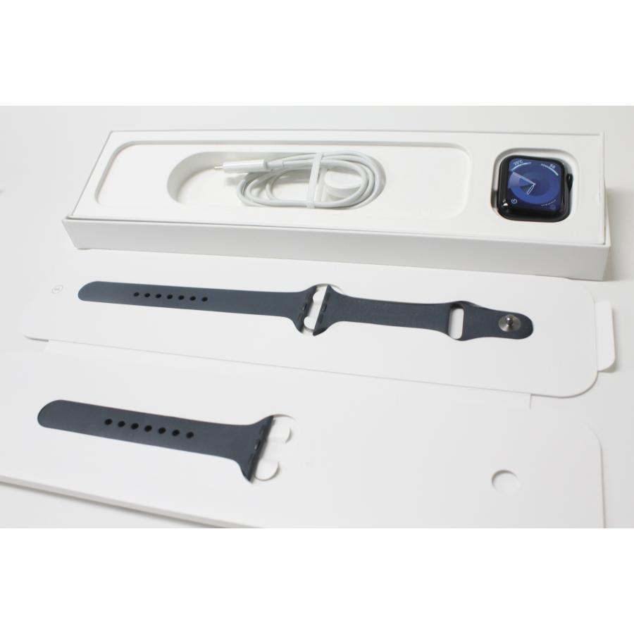 Apple Watch SE（第2世代）GPS/40mm/A2722〈MNJT3J/A〉(4) : 中古