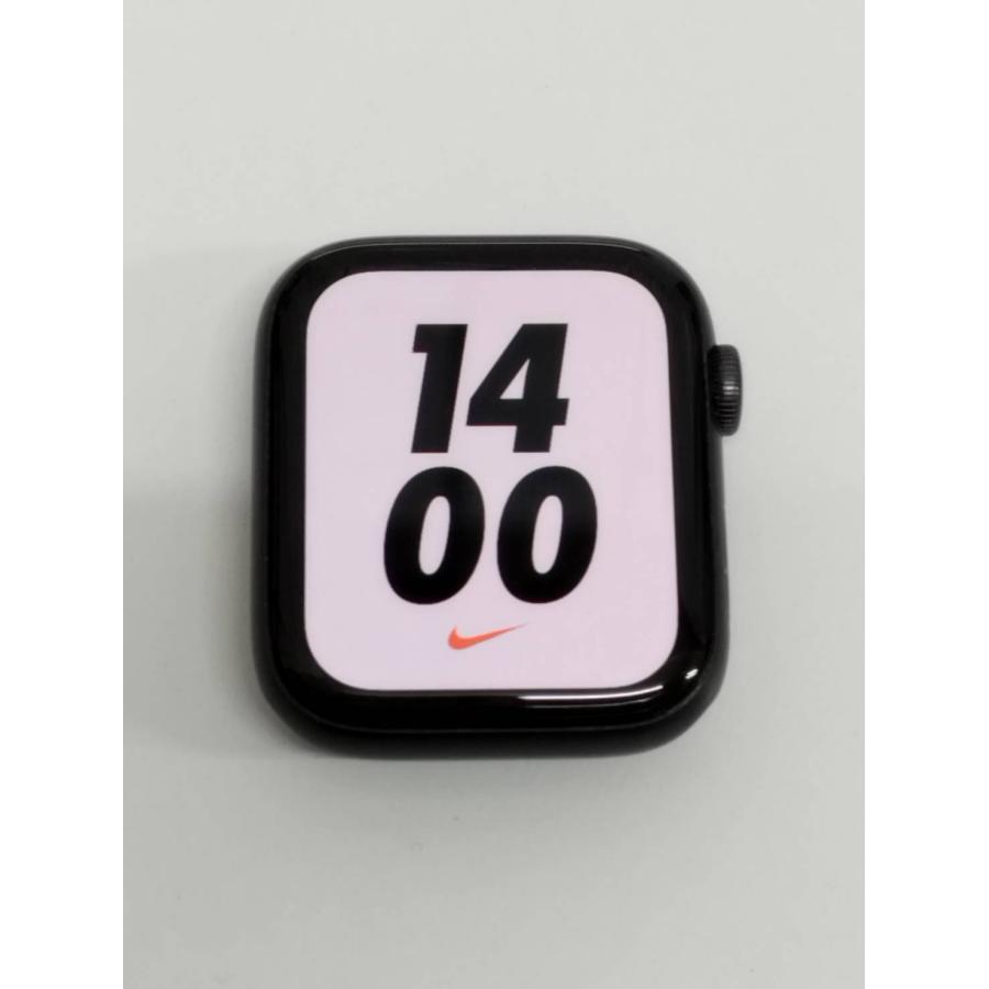Apple Watch Nike SE 第1世代/GPS+セルラー/44mm/A2356/スペースグレー