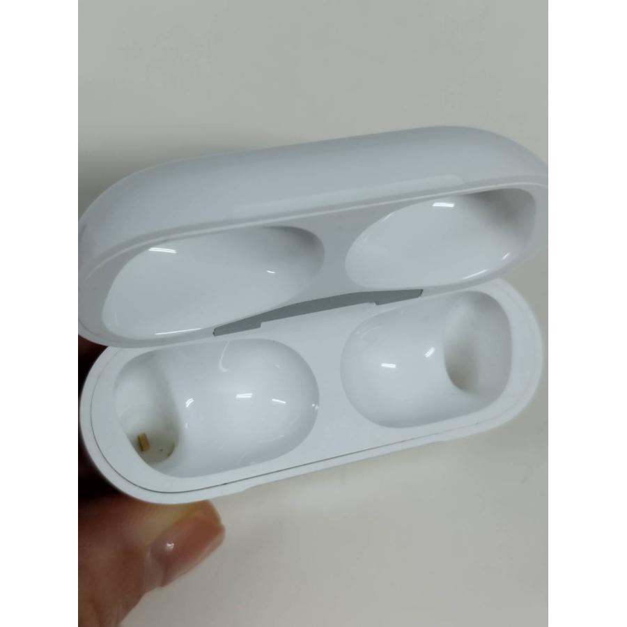 良品】Apple AirPods Pro 第2世代/A2700/充電ケースのみ！ (正規品) (1