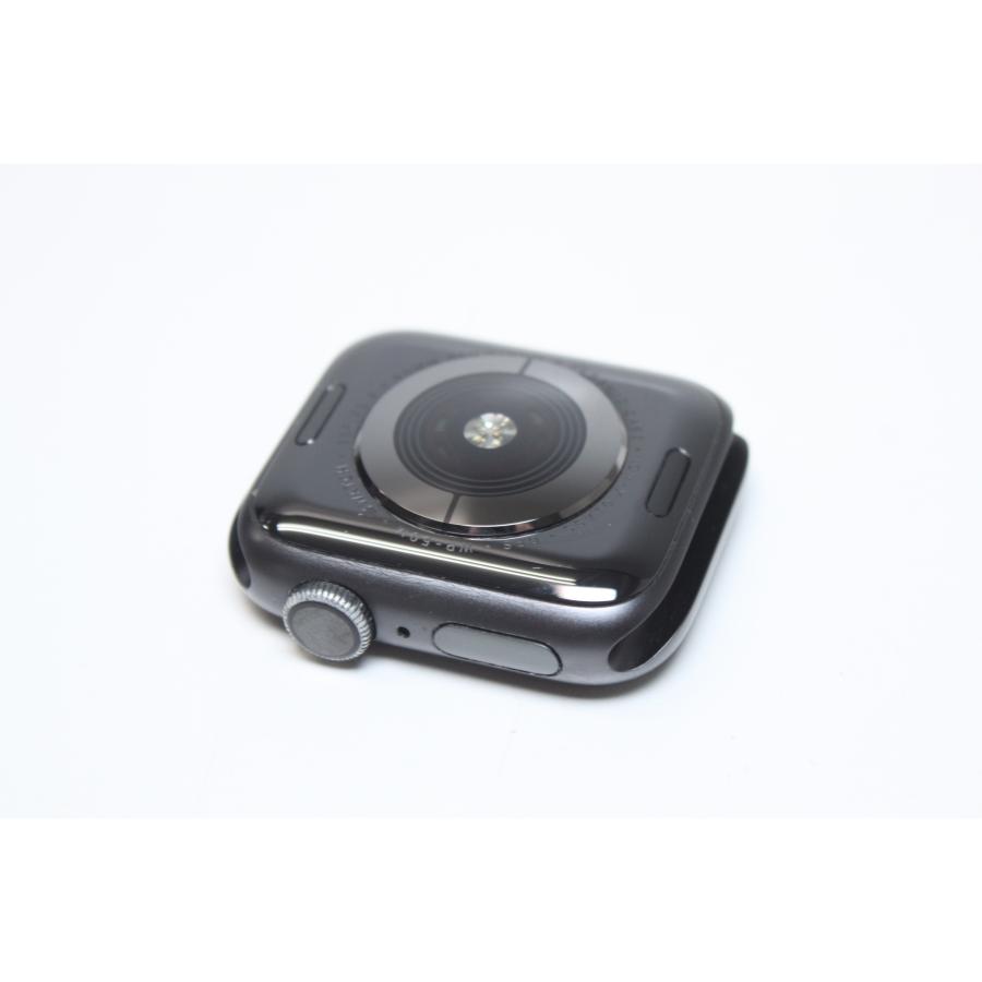 Apple Watch Series 4/GPS/40mm/A1977〈MU662J/A〉(5) : 中古パソコン