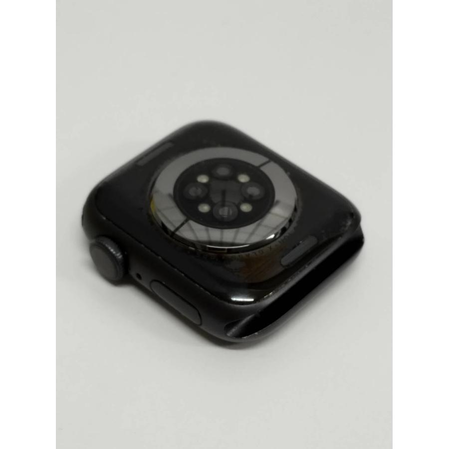 Apple Watch Series 6/GPS/40mm/A2291/スペースグレー〈MG1A3J/A〉 (1